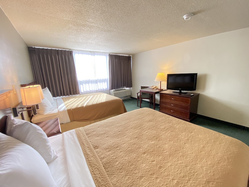 Baymont by Wyndham Great Falls City Center 16/60