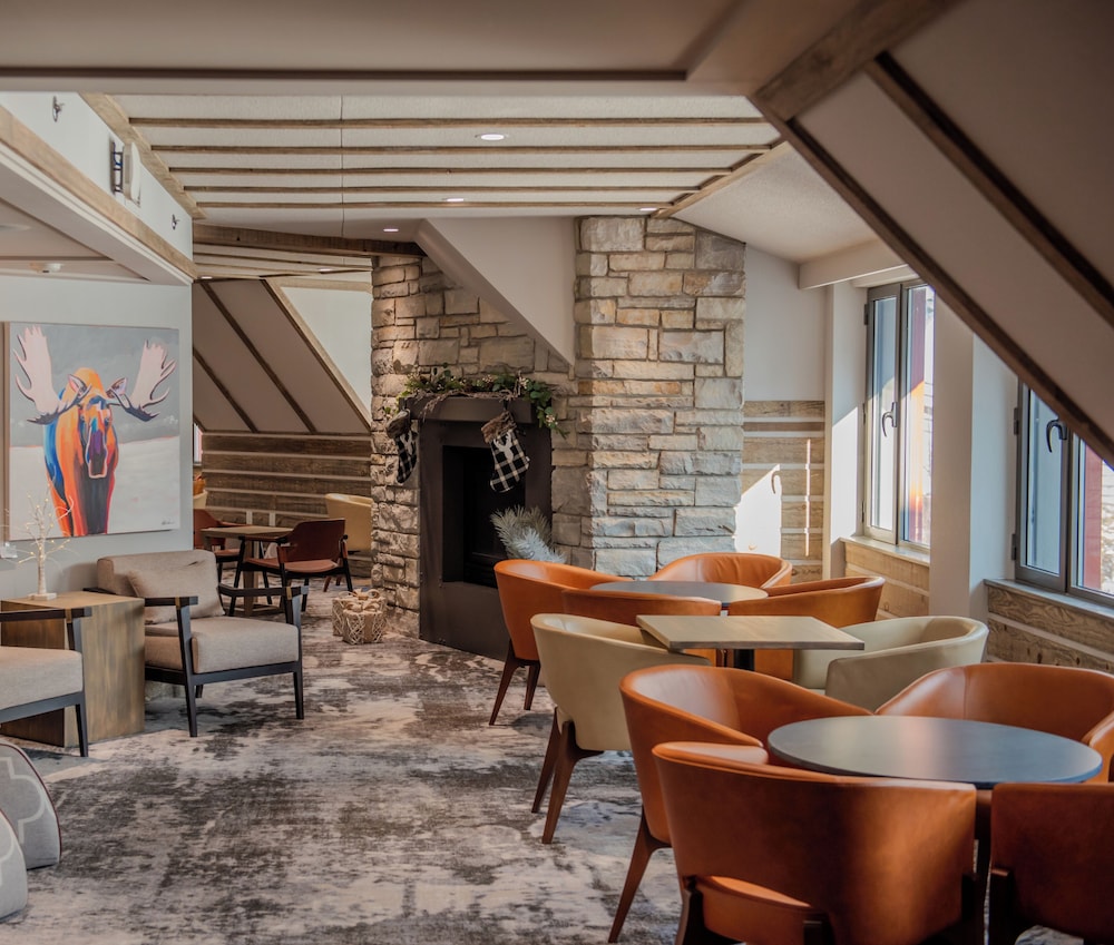 Fairmont Tremblant 55/68