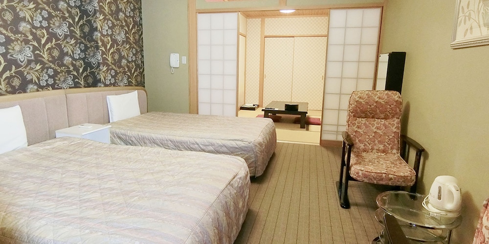 Yurakuan Miyazaki 14/50