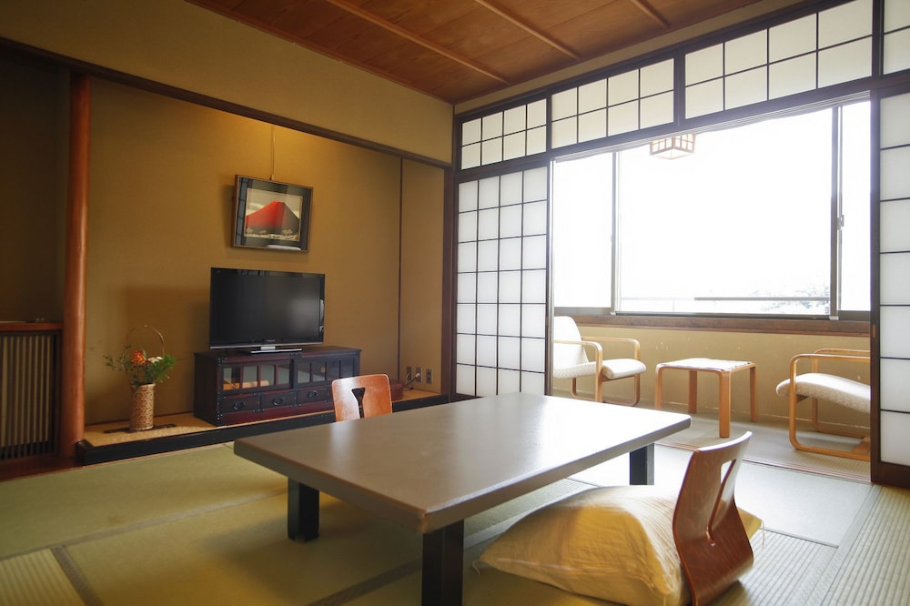 Ginsuiso Bekkan Choraku 25/38