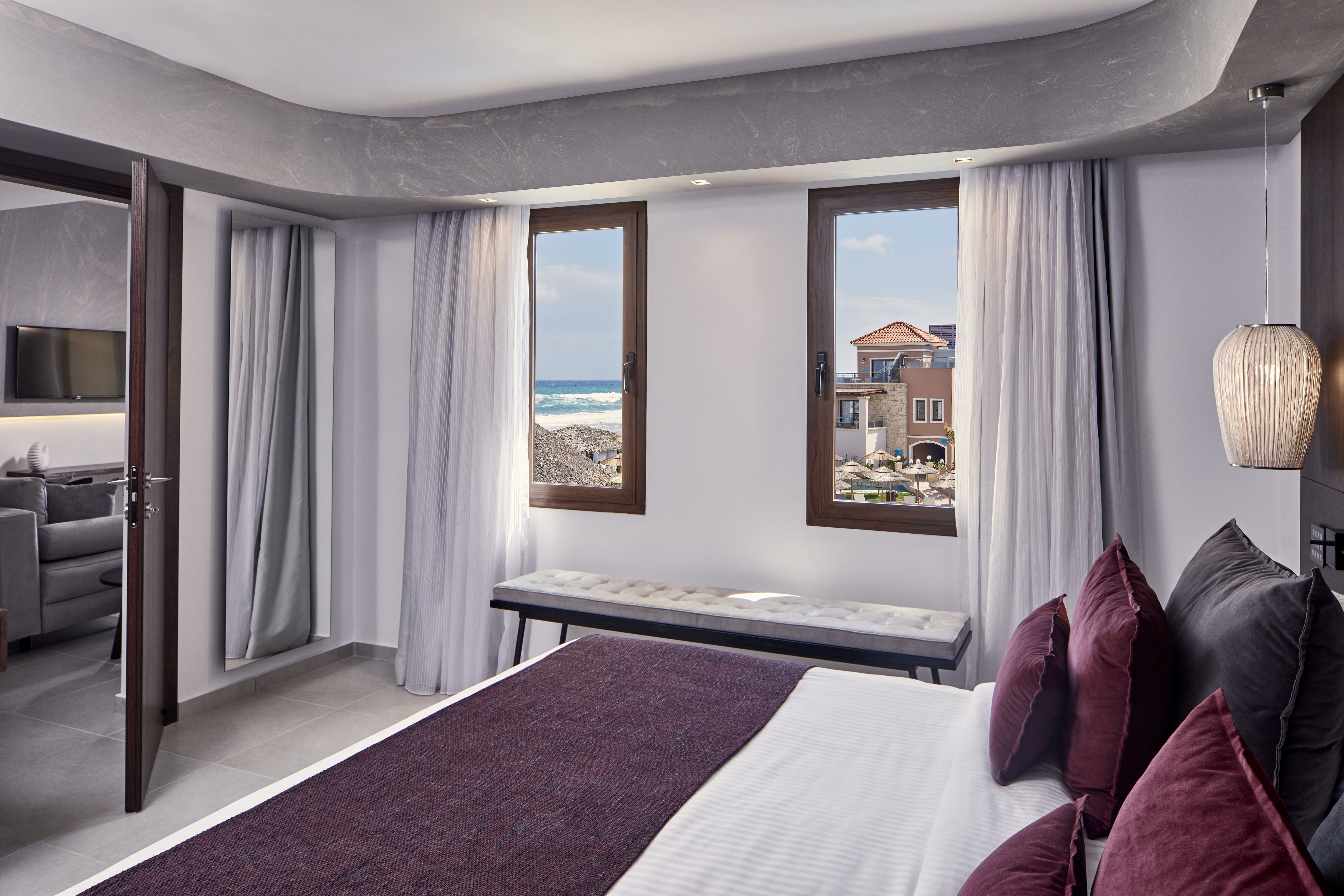 FAMILY SUITE, SEA VIEW, PRIVATE POOL