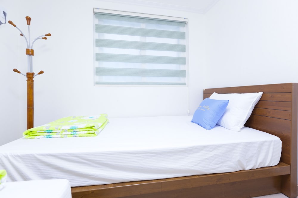 Wow Hills Guest House 15/50
