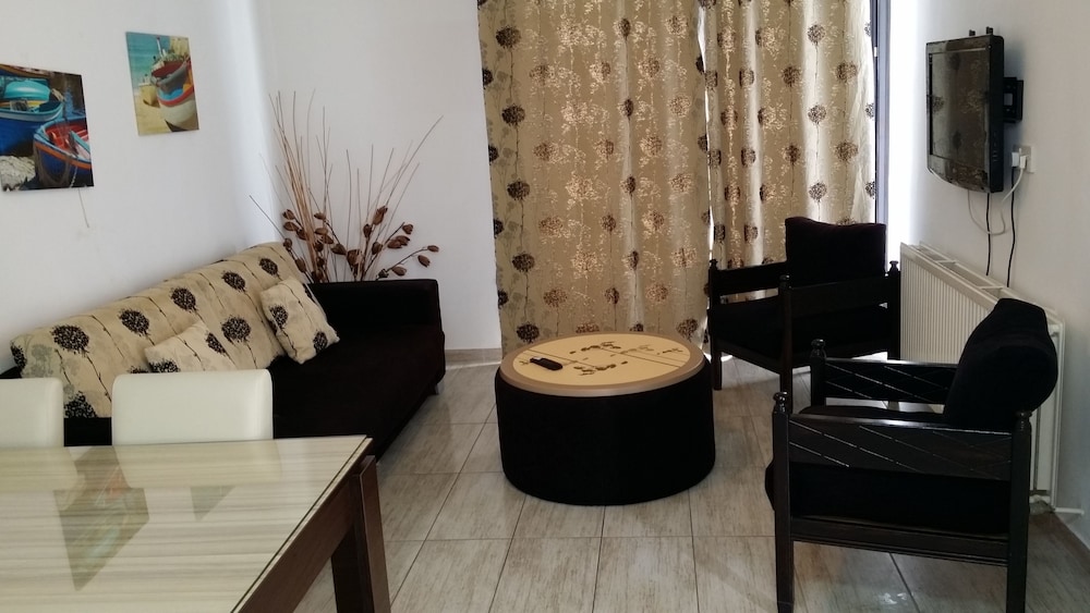 Agrino Hotel Apartments 30/46