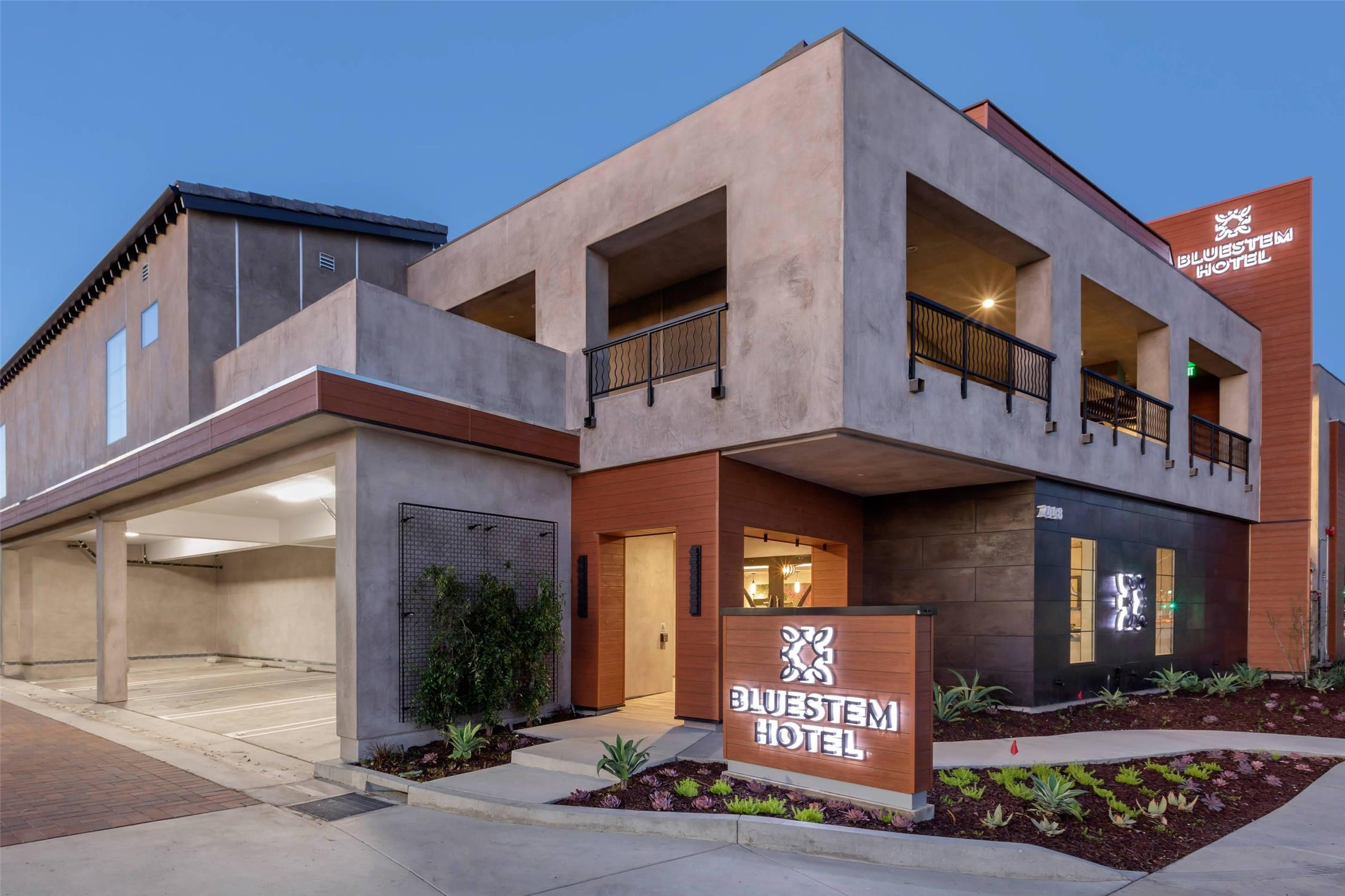 Bluestem Hotel Torrance Los Angeles, an Ascend Collection Hotel 10/10