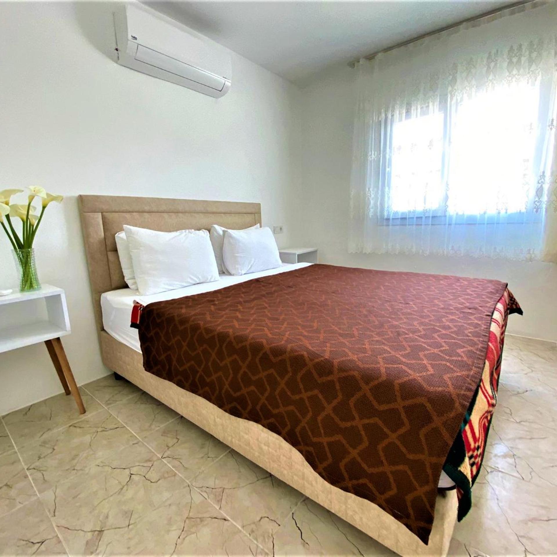 1 Bedroom, Apartment