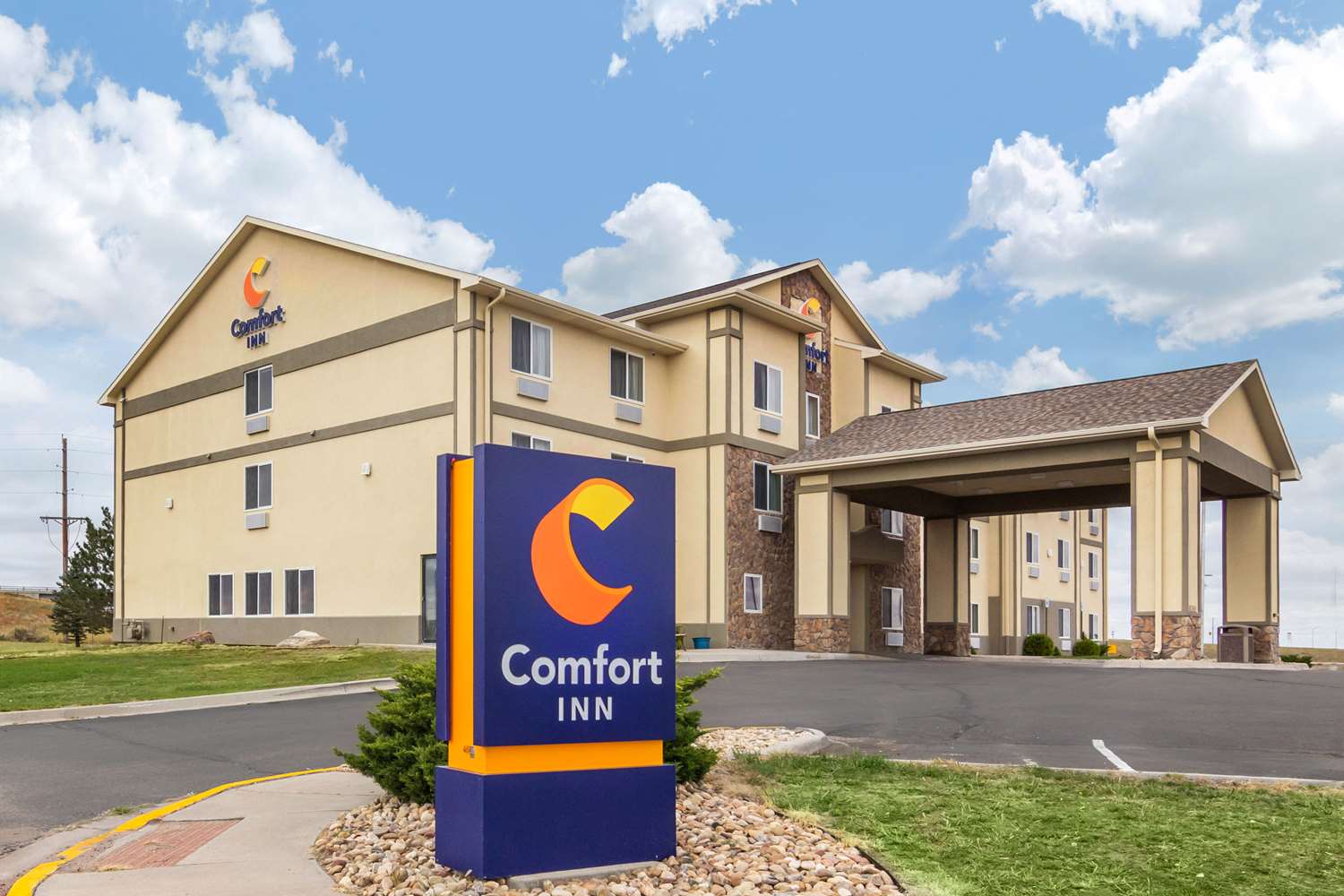 Comfort Inn & Suites Sterling CO 11/11