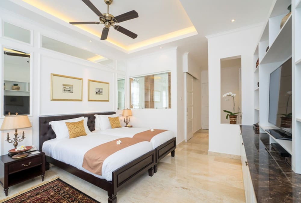 DELUXE, RESIDENCE