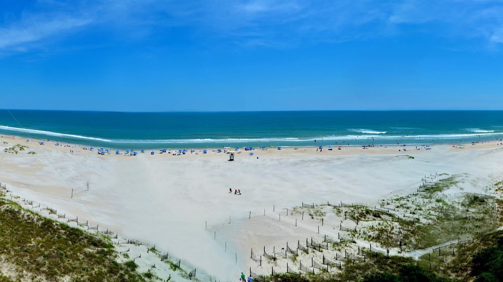 Shell Island Resort - All Oceanfront Suites 59/68