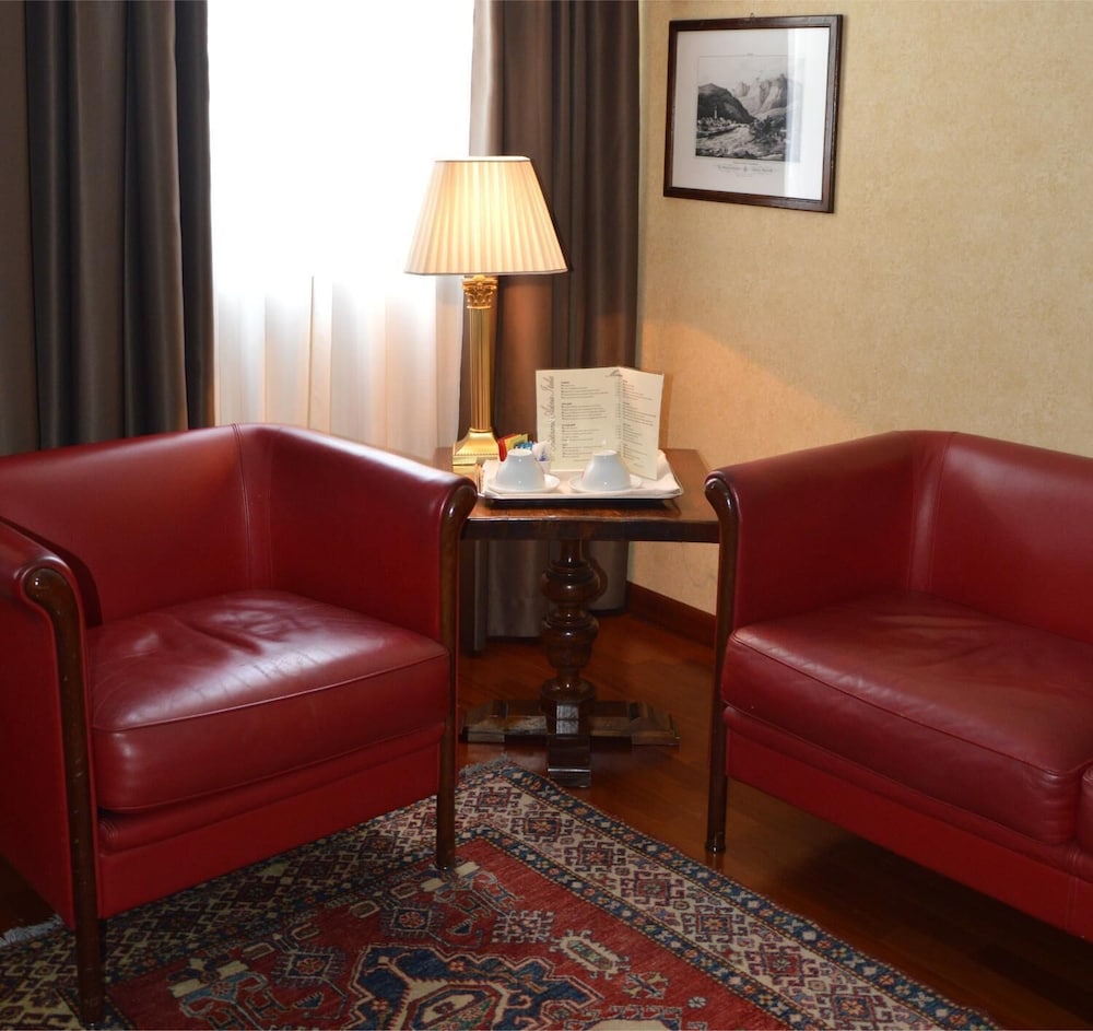 Astoria Italia 39/50