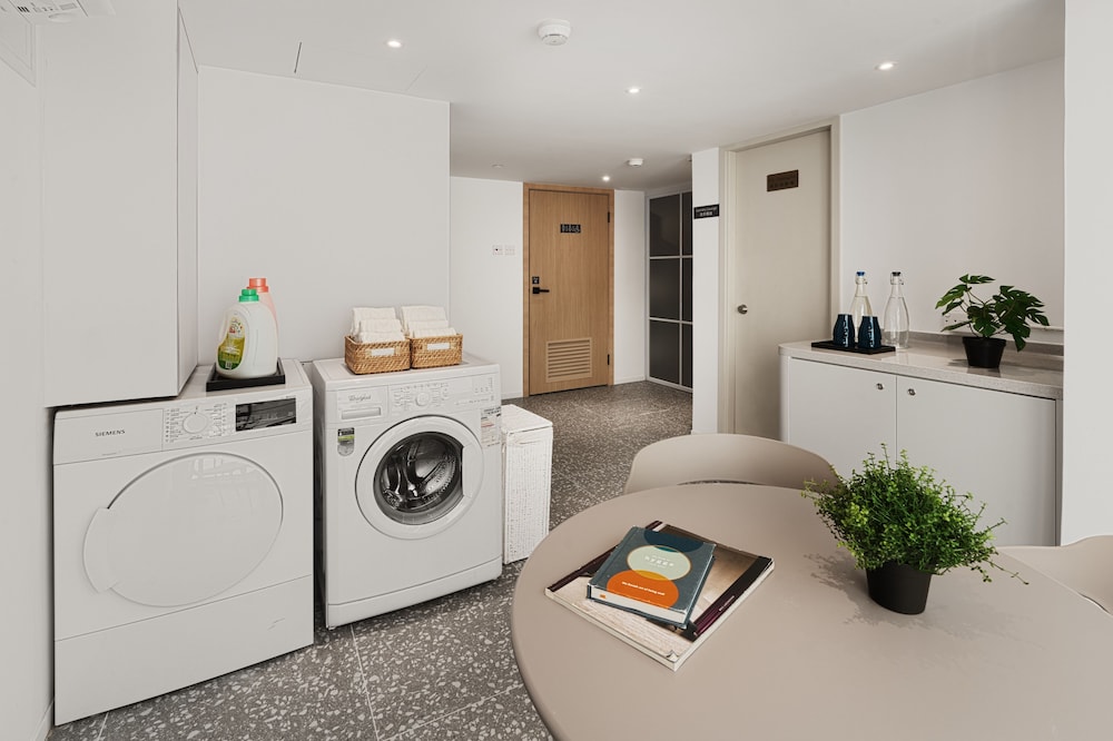 Urbanwood Hung Hom 7/50
