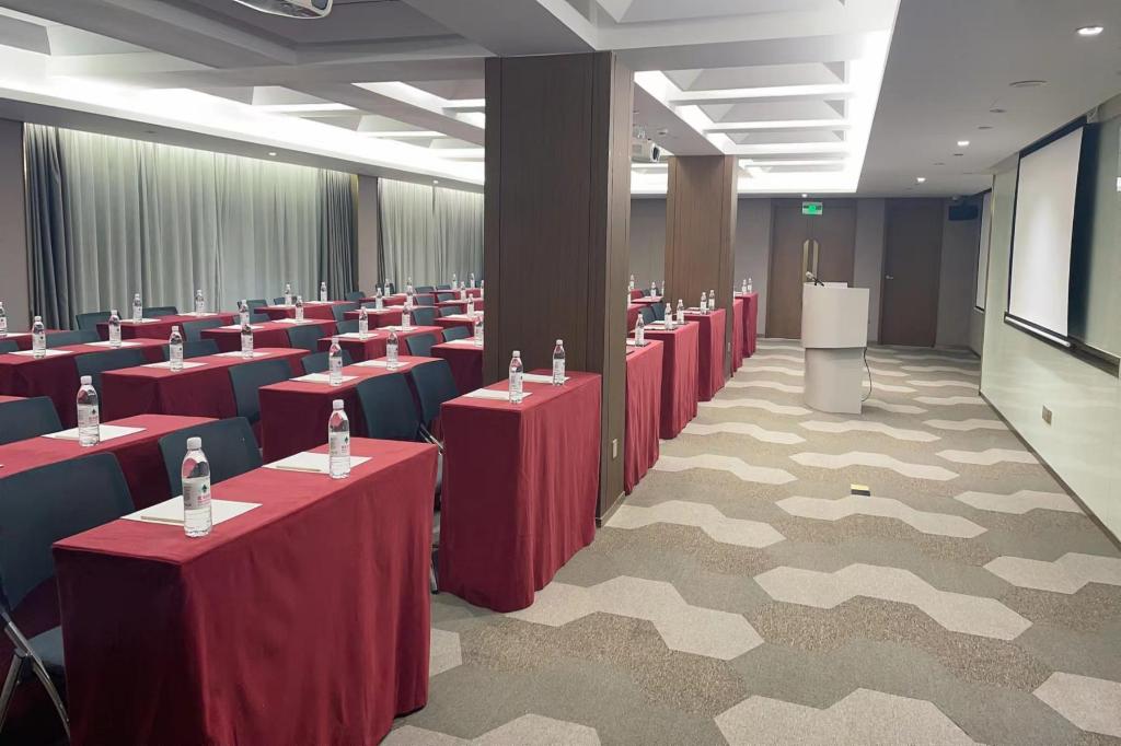 Yitel Premium(Shanghai Zhongshan Park) 45/50