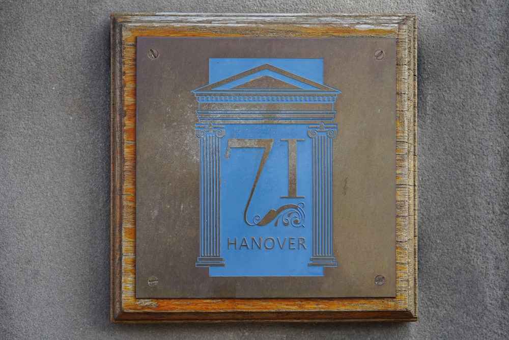 Hanover 71 Suites 19/39
