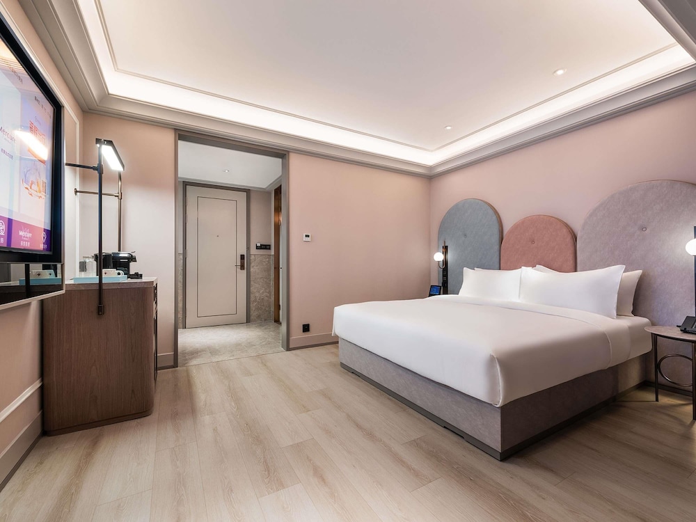 Mercure Ningbo Yinzhou 27/45