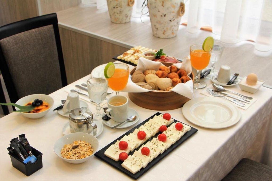 Hotel Cristal Setubal 48/61