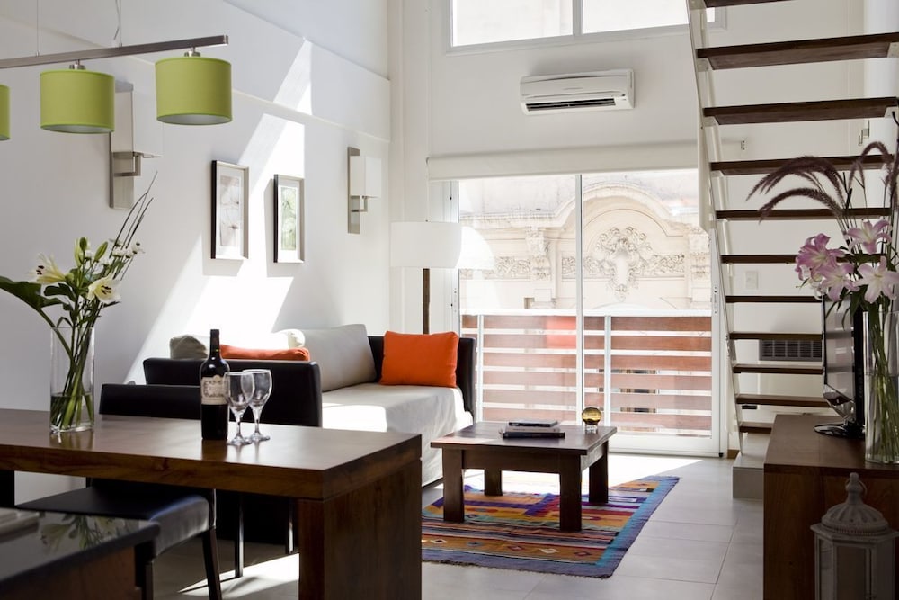 PIEDRAS SUITES(formerly Babel Suites) 13/14