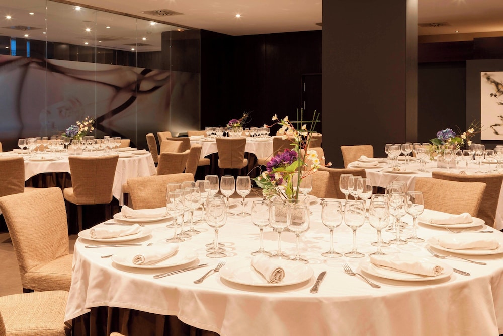 Ac Hotel By Marriott Zamora 34/50