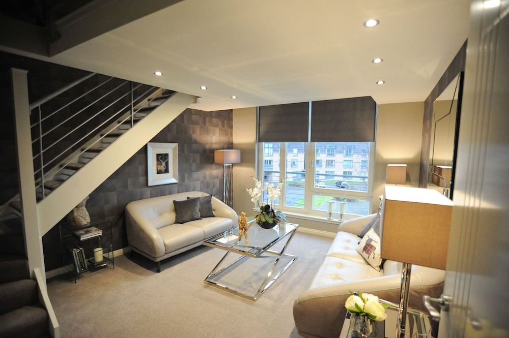 Stirling Luxury Apartments 14/30