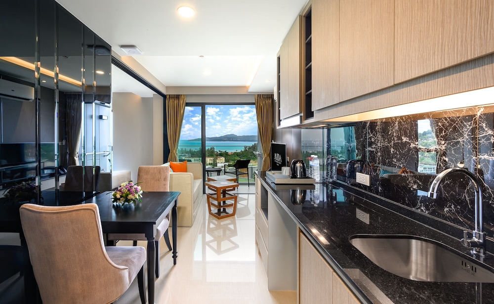 Mida Grande Resort Phuket 61/74