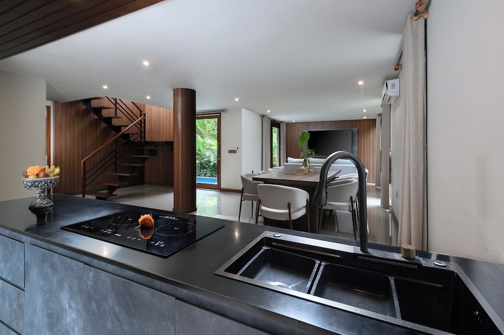Hideaway Villas Candy Ubud 10/46