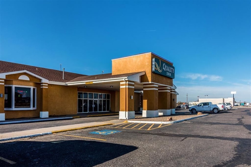 Colby Inn and Suites 3/25
