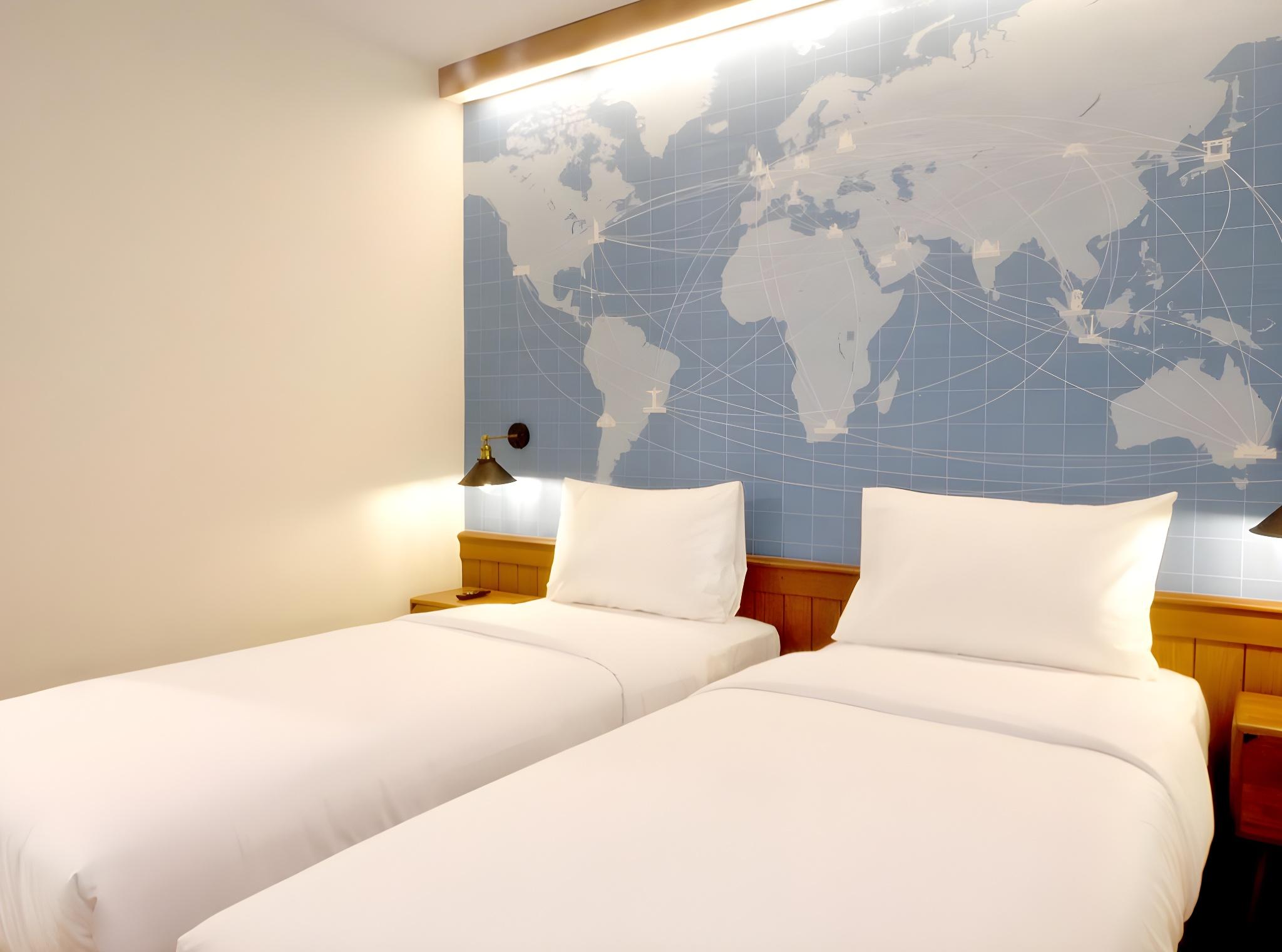 CLASSIC, TWIN BEDS