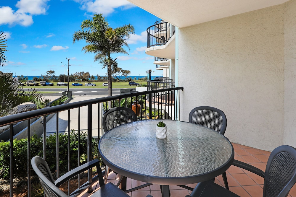 OCEAN BOULEVARD 1/68