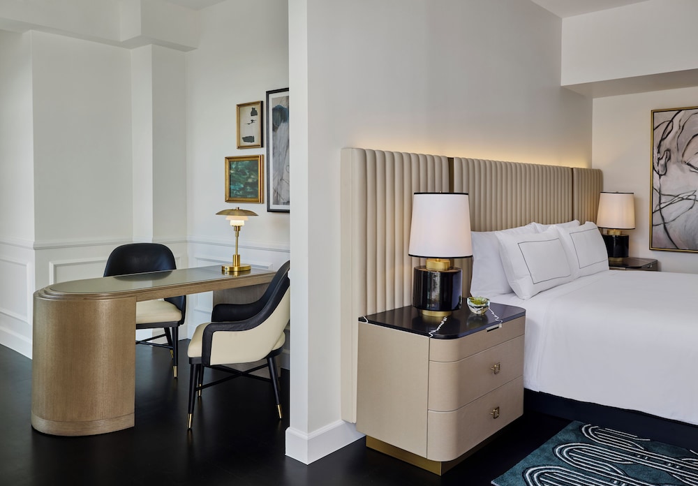 Beverly Hills, Suite, King Bed, Balcony، Cameo Beverly Hills, LXR Hotels & Resorts 6/10