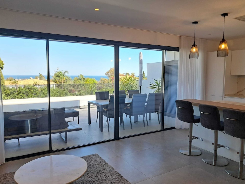 ESTEPONA HOLIDAY HILLS 19/50