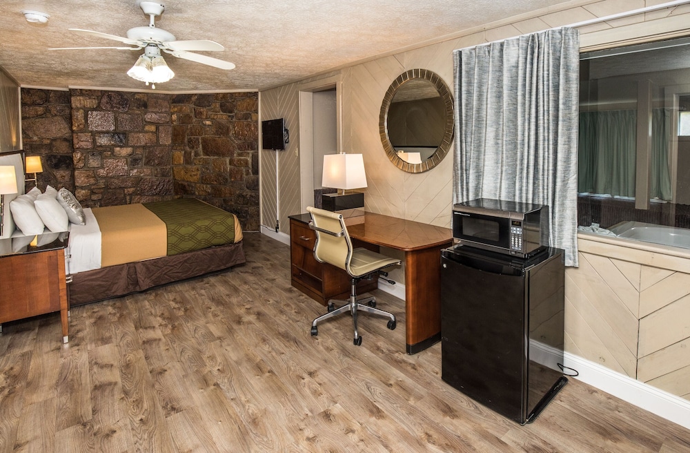 Chalet Inn 49/62