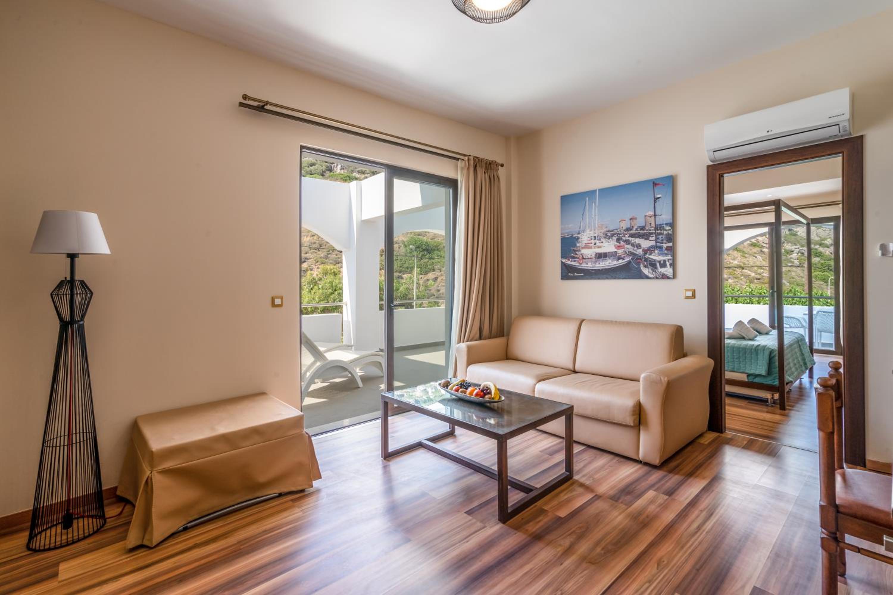 Ladiko Suites 28/50