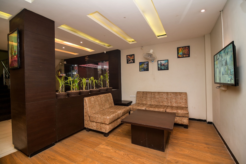 Hotel Shreeram 8/37
