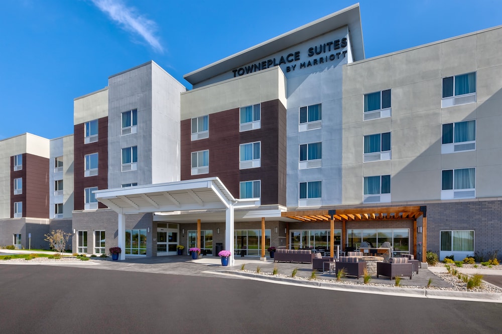 TownePlace Suites by Marriott Grand Rapids Airport Southeast 1/48