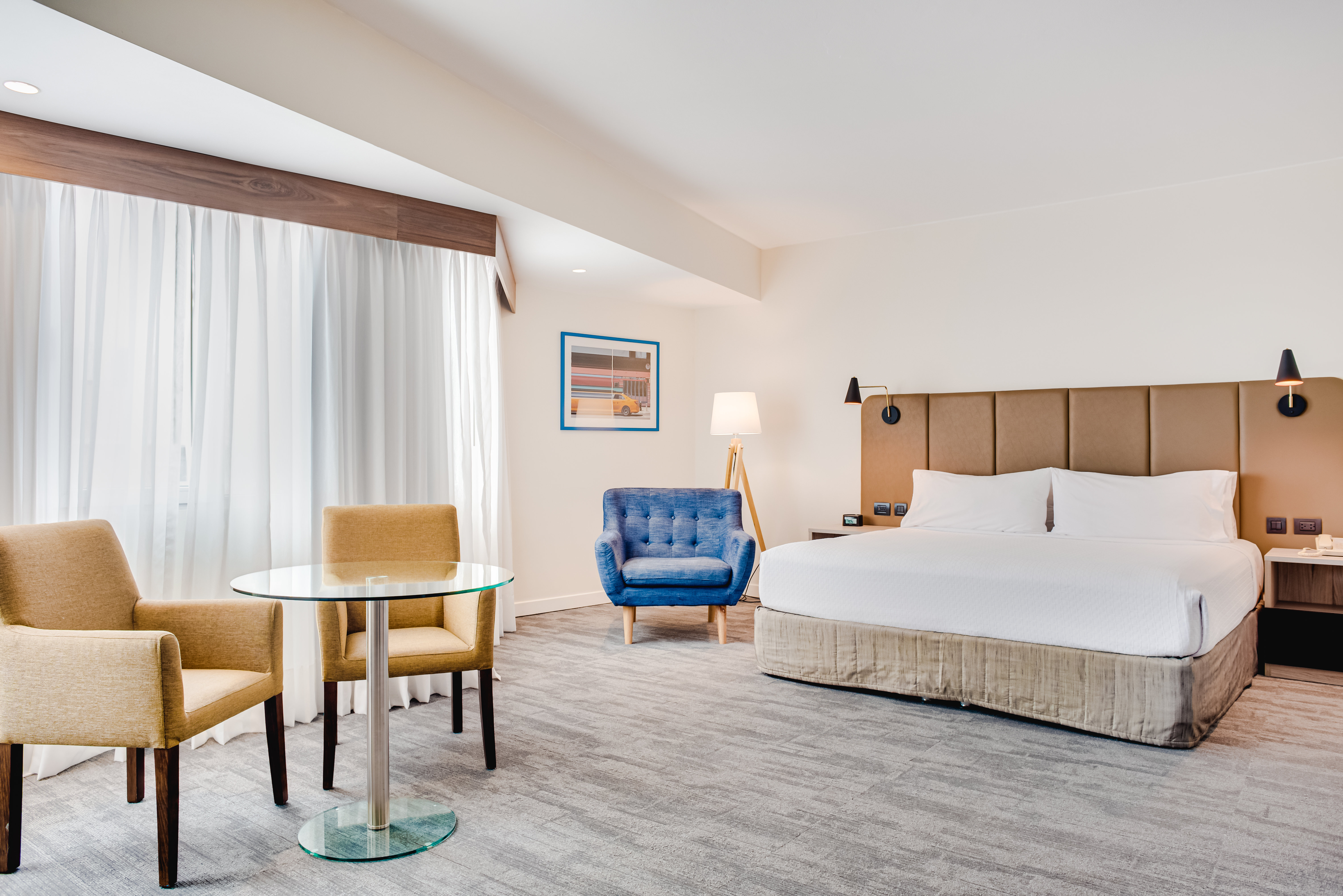 Feature, Suite, King Bed