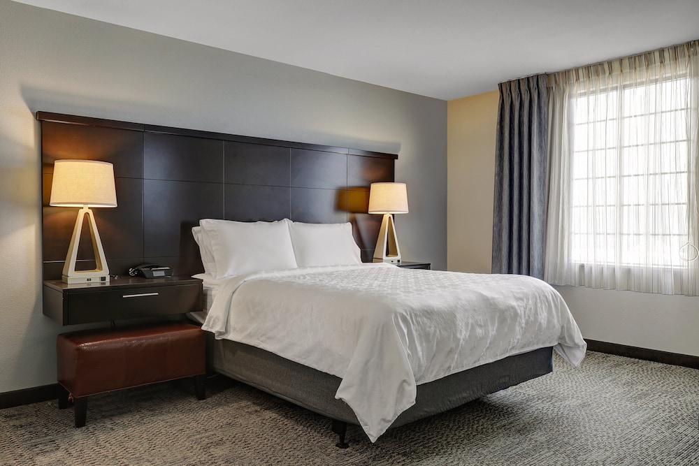 جناح بسرير كينج بغرفة نوم واحدة بمطبخ، Staybridge Suites Washington D.C. - Greenbelt 2/4