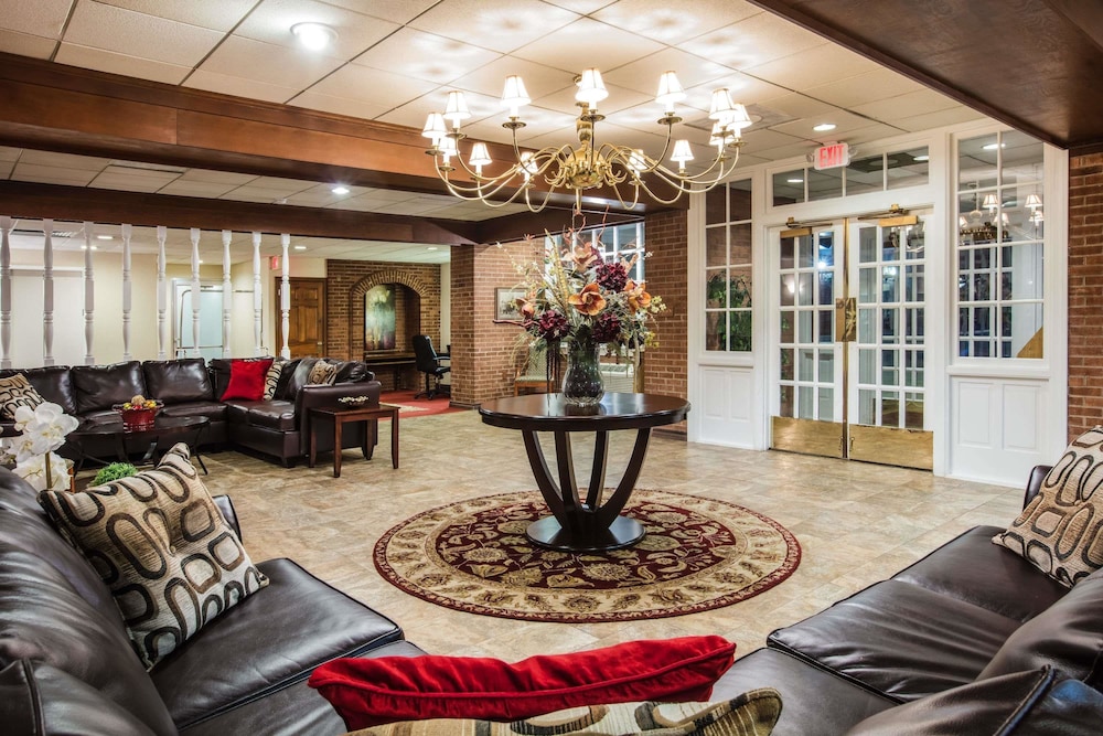 Ramada by Wyndham Ligonier 20/42
