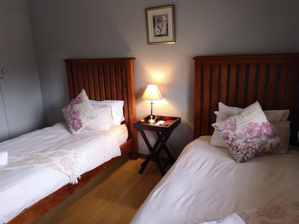 Smithland Guest Apartments 20/50