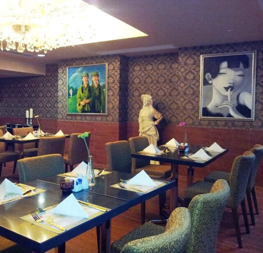 Ramada by Wyndham Hong Kong Grand 52/61