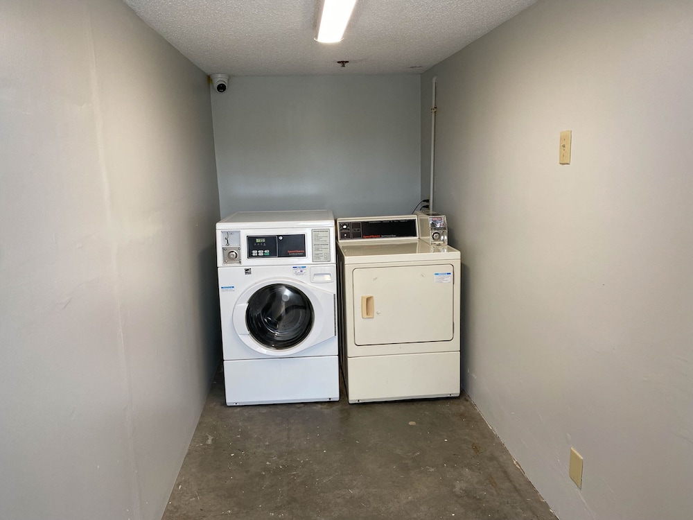 Studio6 Texas City, TX 20/30