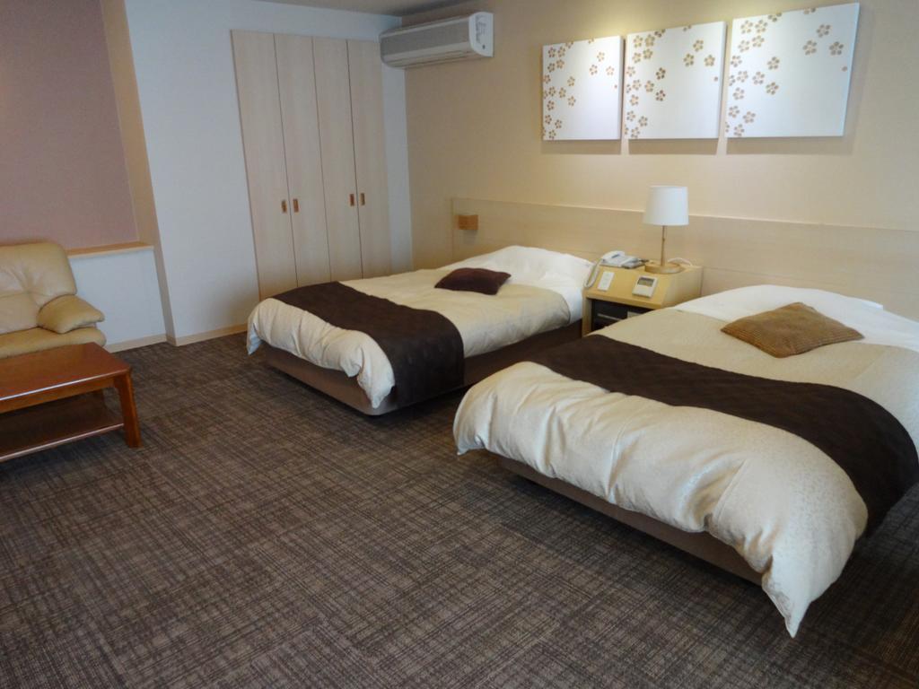 Hotel Kamefuku 8/31