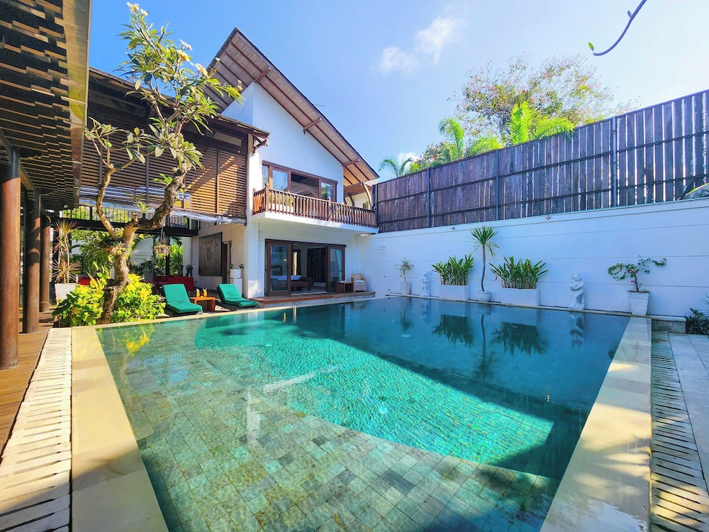 Villa Casis by Nagisa Bali 64/68