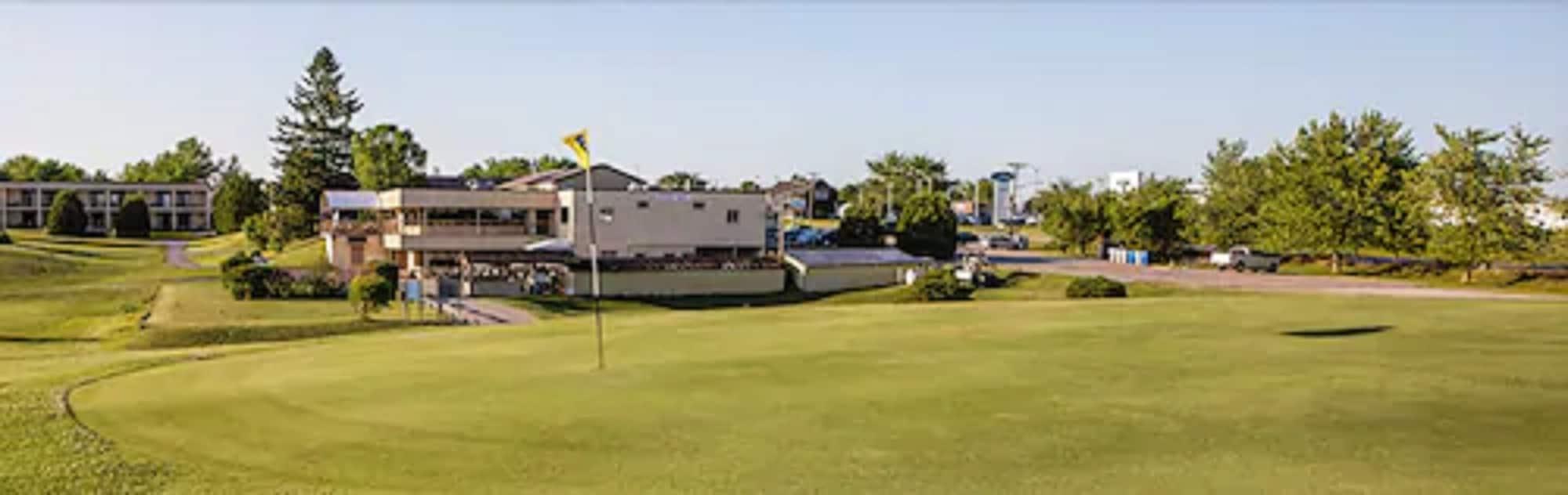 Forest Golf Club and Inn 13/19