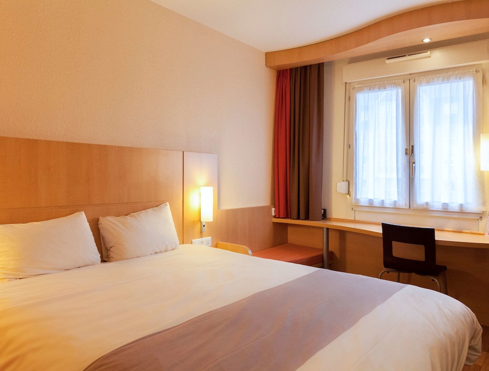 Ibis Hotel Alencon 4/45