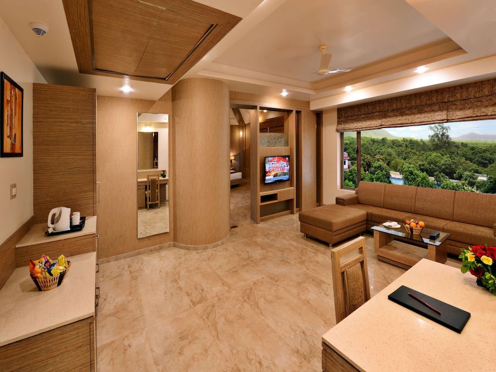 Lords Resorts Sasan Gir 25/36