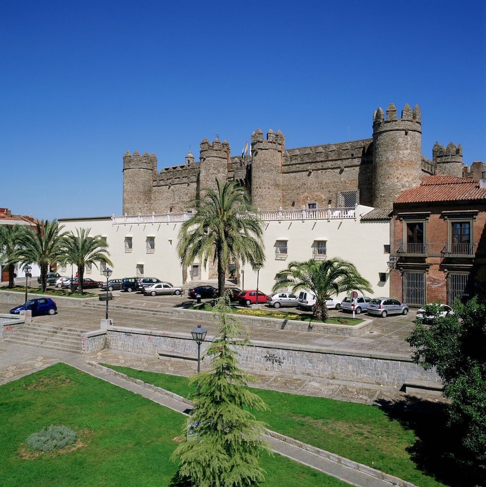 Parador de Zafra 1/45