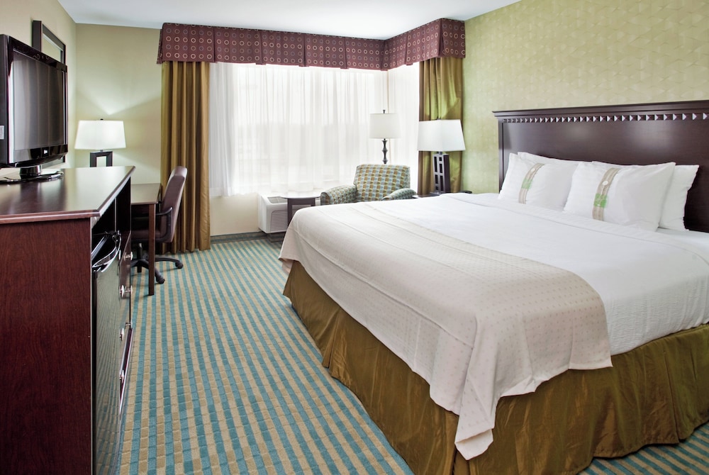 Holiday Inn Columbia-East 17/55
