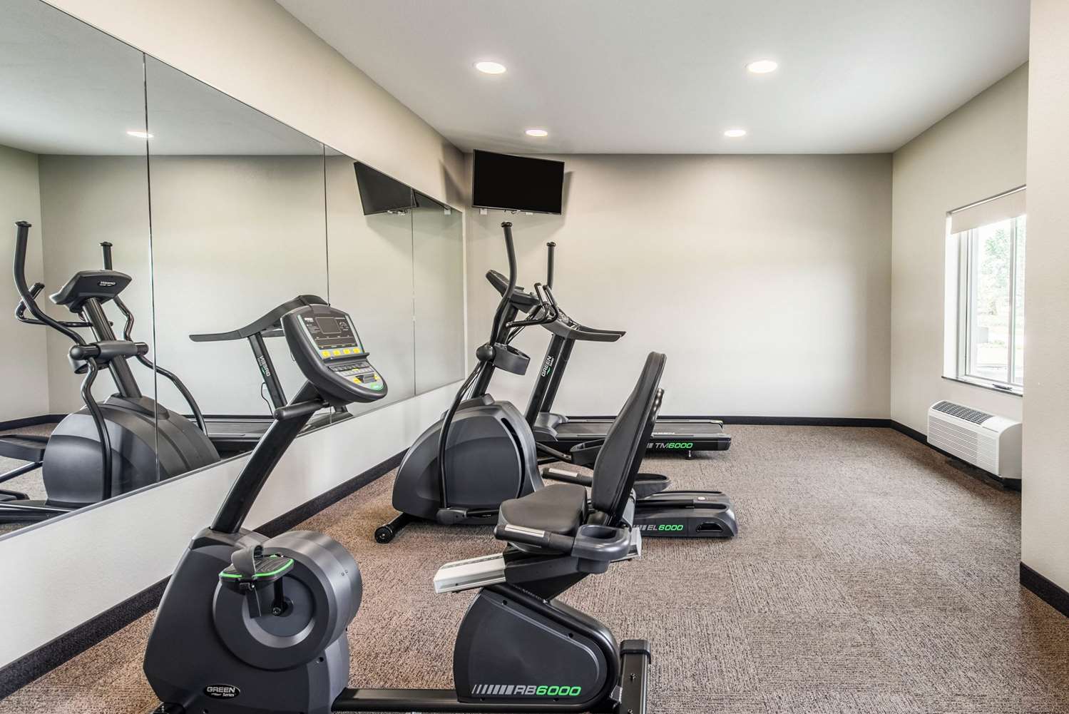 Sleep Inn & Suites Galion OH 23/36
