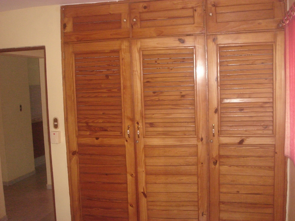 Dre Broeders rent apartments Juan Dolio 18/35