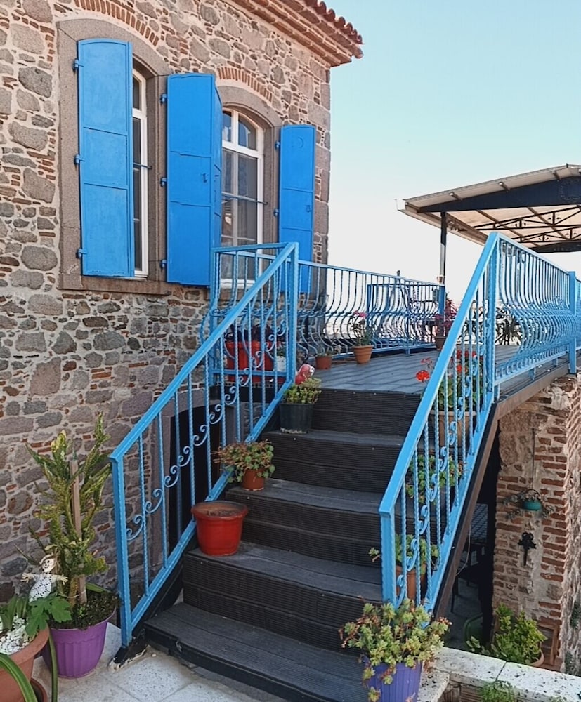 Bergama Tas Konak 37/50