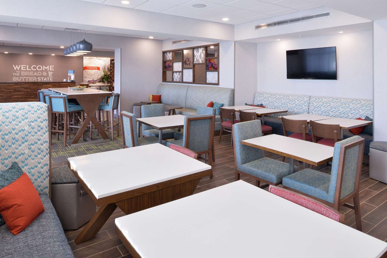 Hampton Inn Lakeville Minneapolis 24/29
