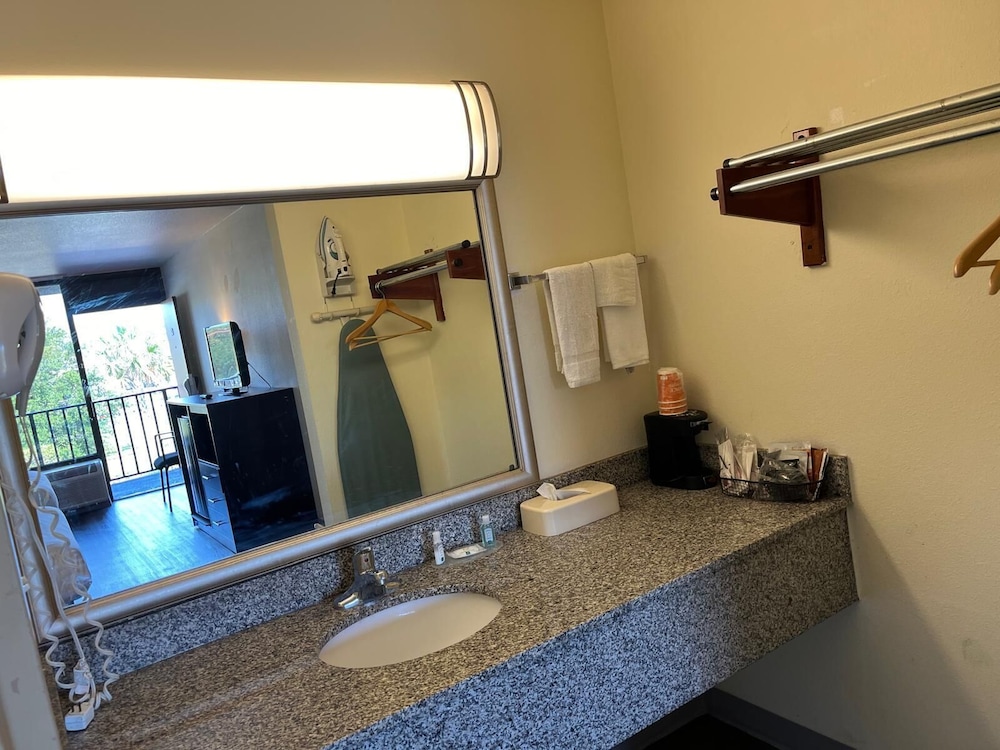 Quality Inn Elkton -St. Augustine South 52/53